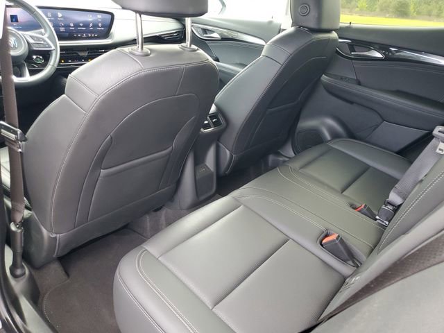 Used 2025 Buick Envision Preferred image 21