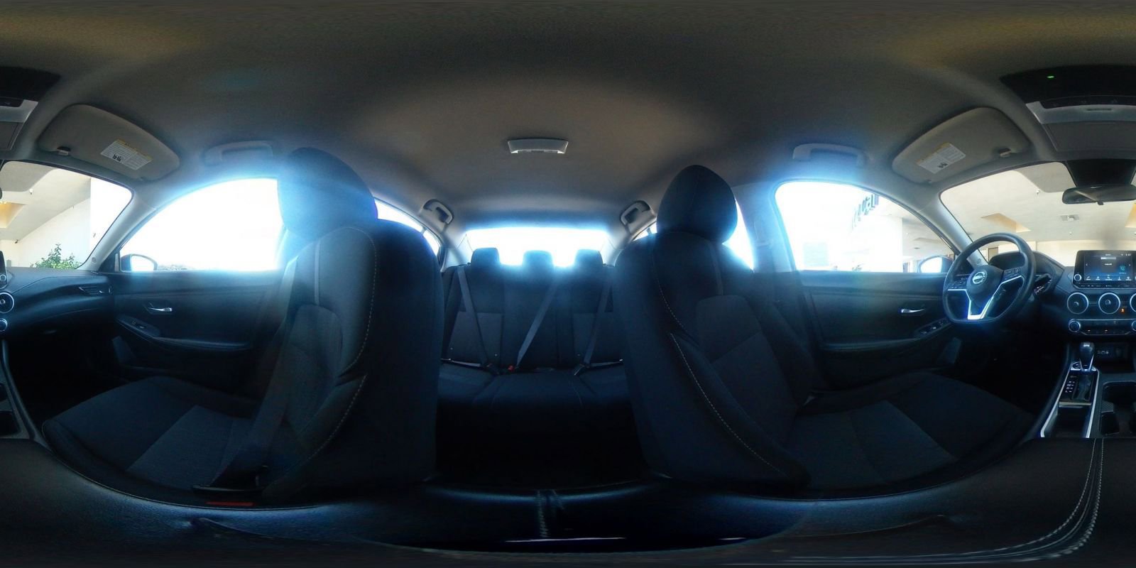 Used 2025 Nissan Sentra SV image 41