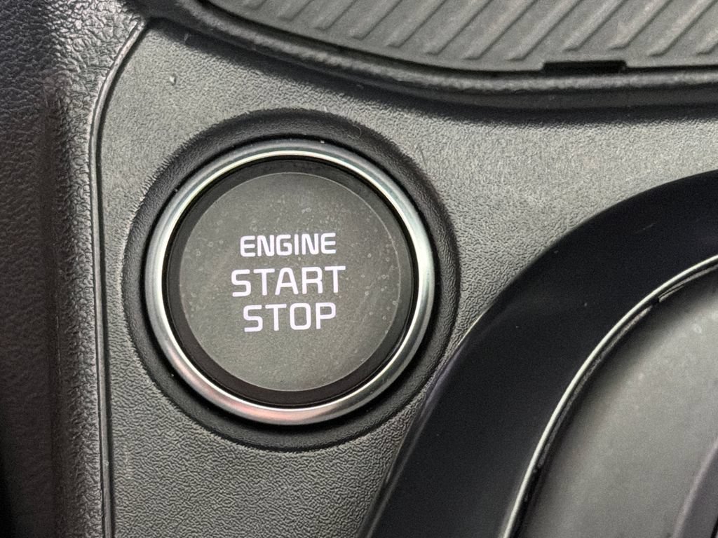 Used 2025 Kia K4 FWD image 6