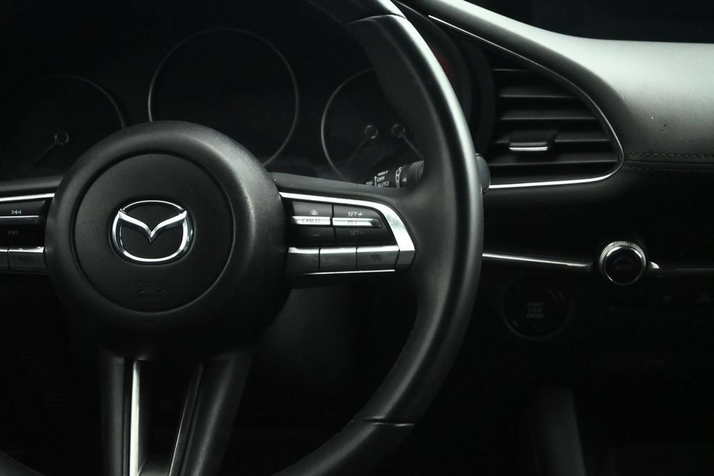 Used 2019 MAZDA MAZDA3 Hatchback w/ Premium Package FWD image 42