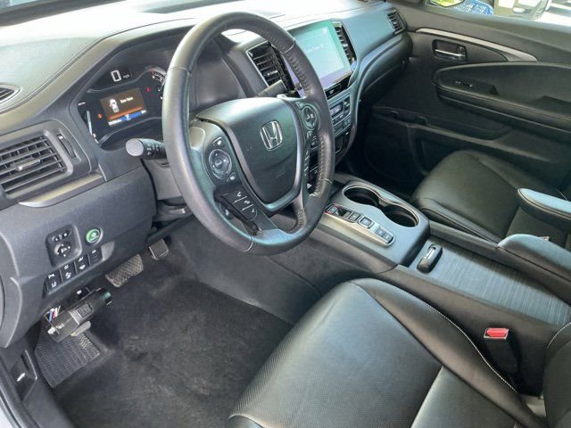 Used 2023 Honda Ridgeline RTL-E image 16