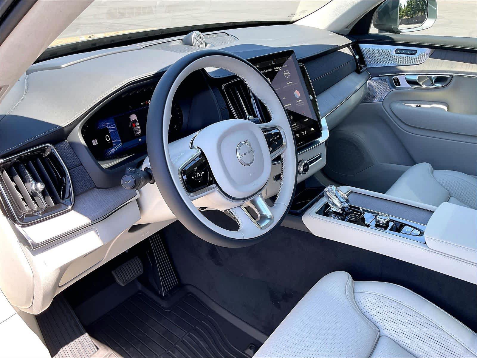 New 2027 Volvo XC90 B6 Ultra AWD/4WD image 8