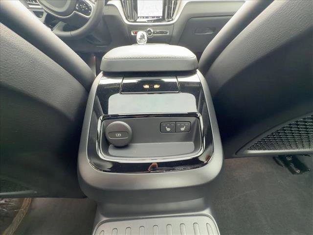 Certified 2024 Volvo S60 T8 Plus image 18