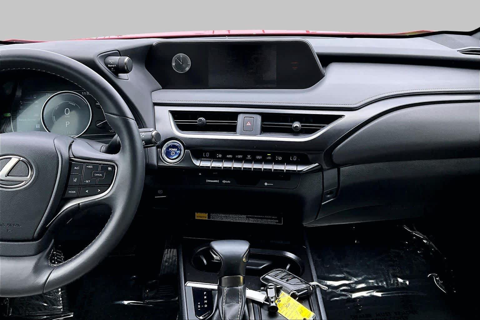 Used 2020 Lexus UX 250h AWD/4WD image 7