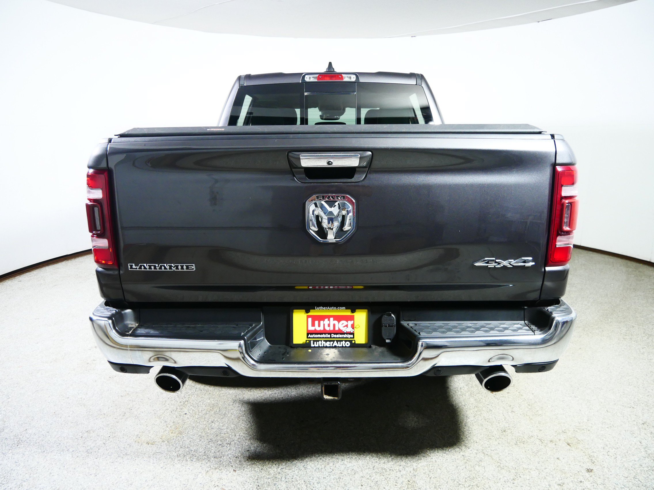 Used 2021 RAM 1500 Laramie AWD/4WD image 6