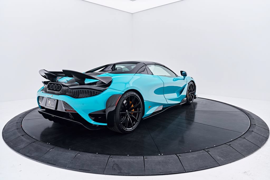 Used 2022 McLaren 765LT RWD image 22