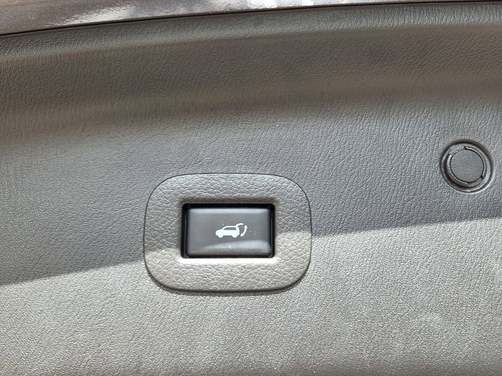 Used 2024 INFINITI QX80 Luxe image 28