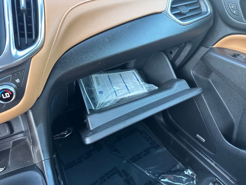 Used 2018 Chevrolet Equinox Premier AWD/4WD image 34