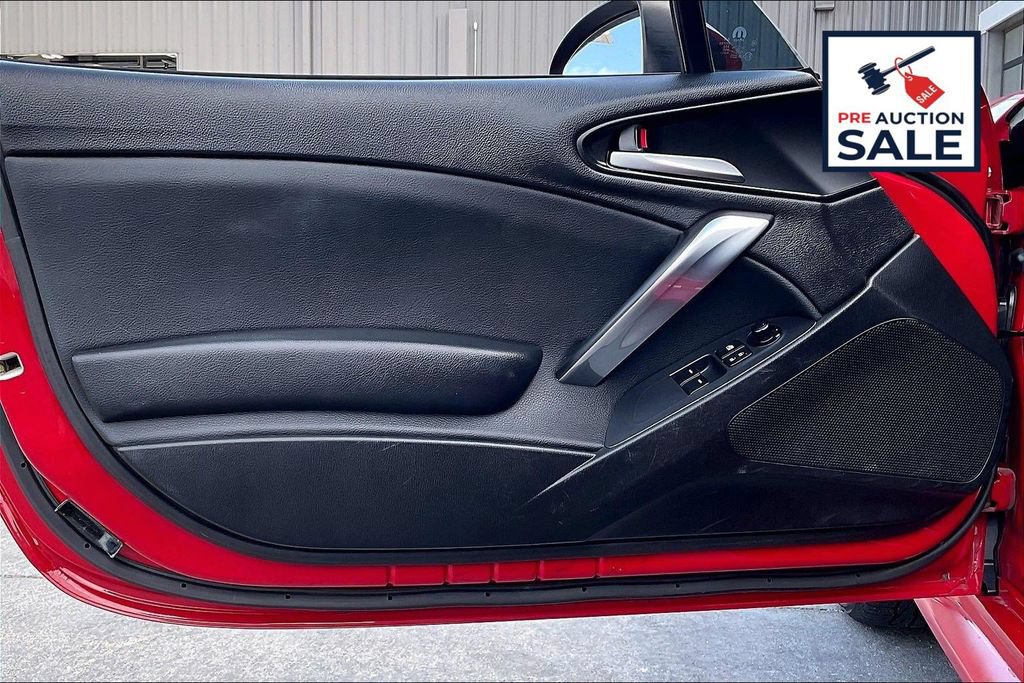 Used 2018 FIAT 124 Spider Classica w/ Technology & Siriusxm Group RWD image 23