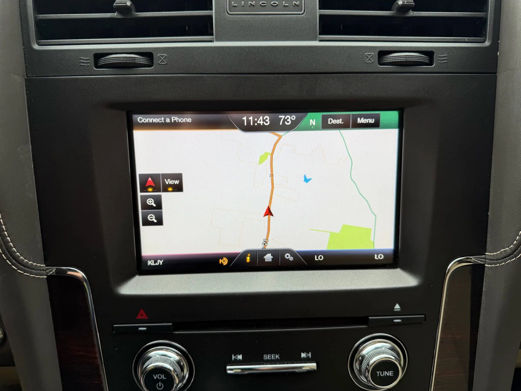 Used 2015 Lincoln Navigator L 4WD w/ Equipment Group 101A Reserve image 24