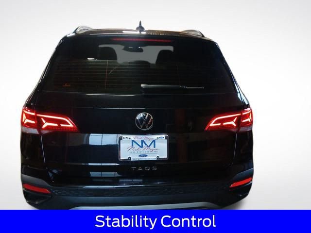 Used 2022 Volkswagen Taos S image 8
