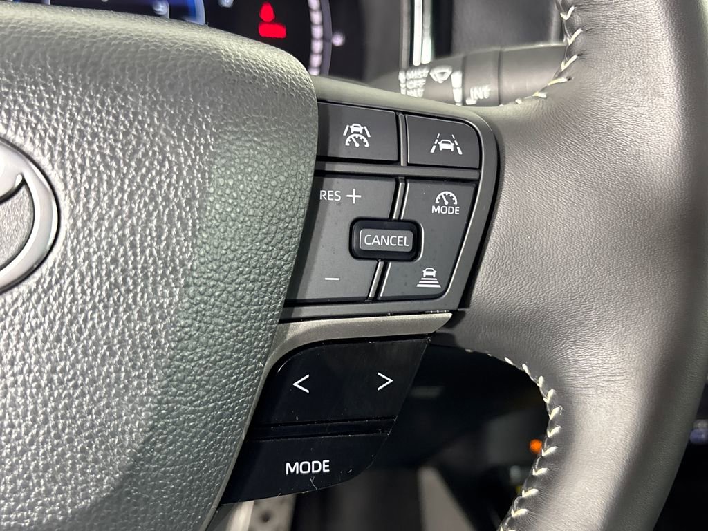 Certified 2025 Toyota Camry SE w/ Convenience Package FWD image 15