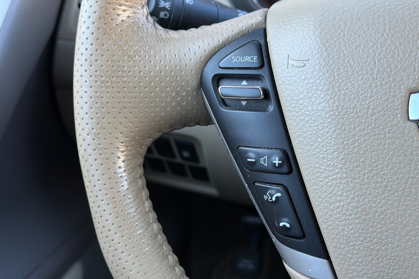 Used 2013 Nissan Murano SV AWD/4WD image 30