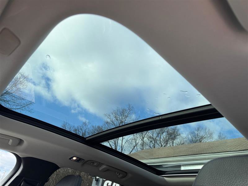 Used 2020 Volvo XC90 T6 Momentum w/ Protection Package image 19