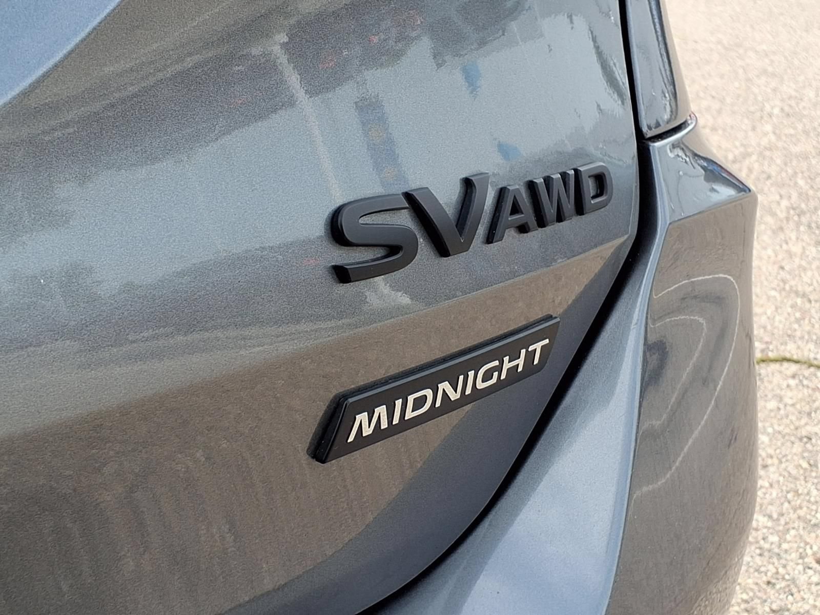 Used 2018 Nissan Rogue SV AWD/4WD image 9