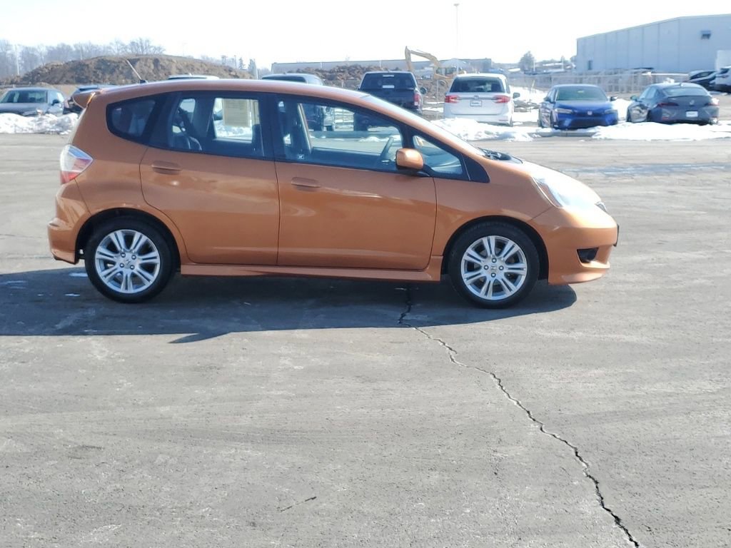 Used 2010 Honda Fit Sport image 5