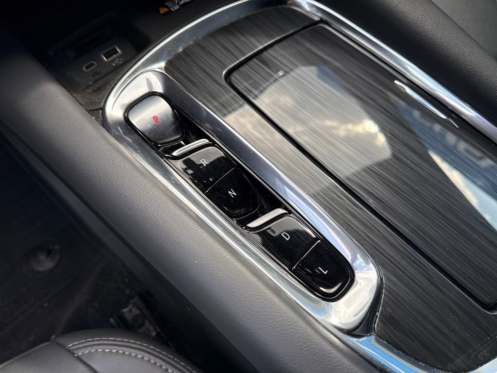 Used 2023 Buick Enclave Essence w/ LPO, Floor Liner Package image 29