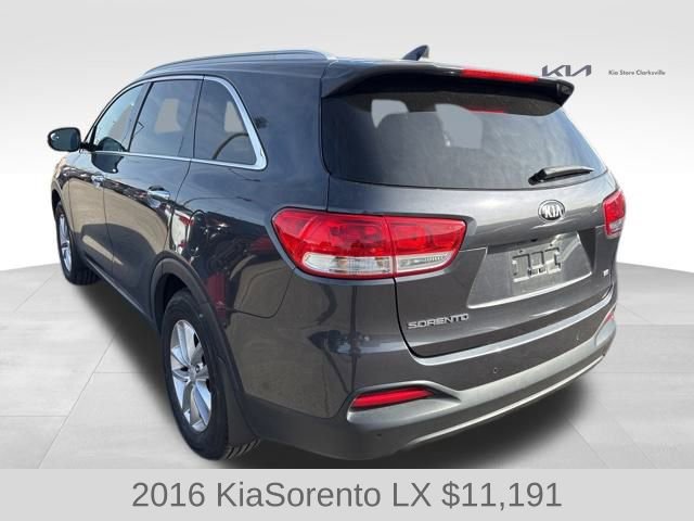 Used 2016 Kia Sorento LX w/ LX Convenience Package image 6