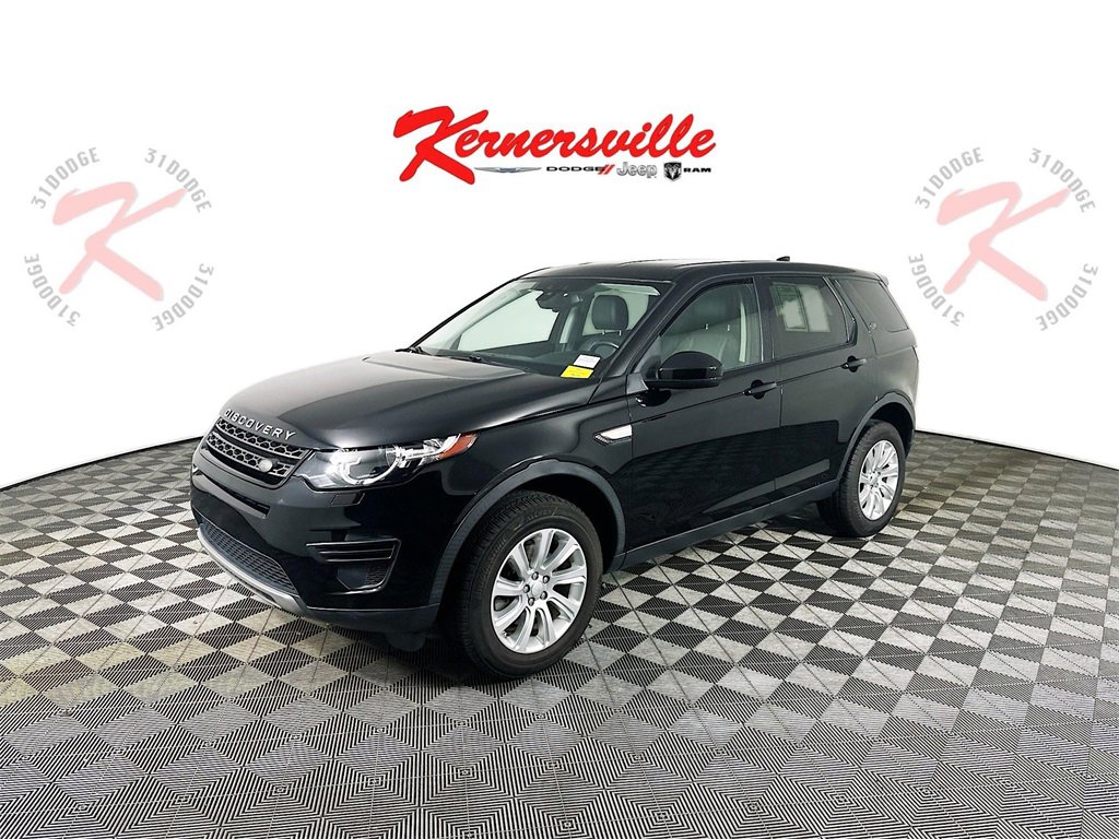 Used 2019 Land Rover Discovery Sport SE image 3