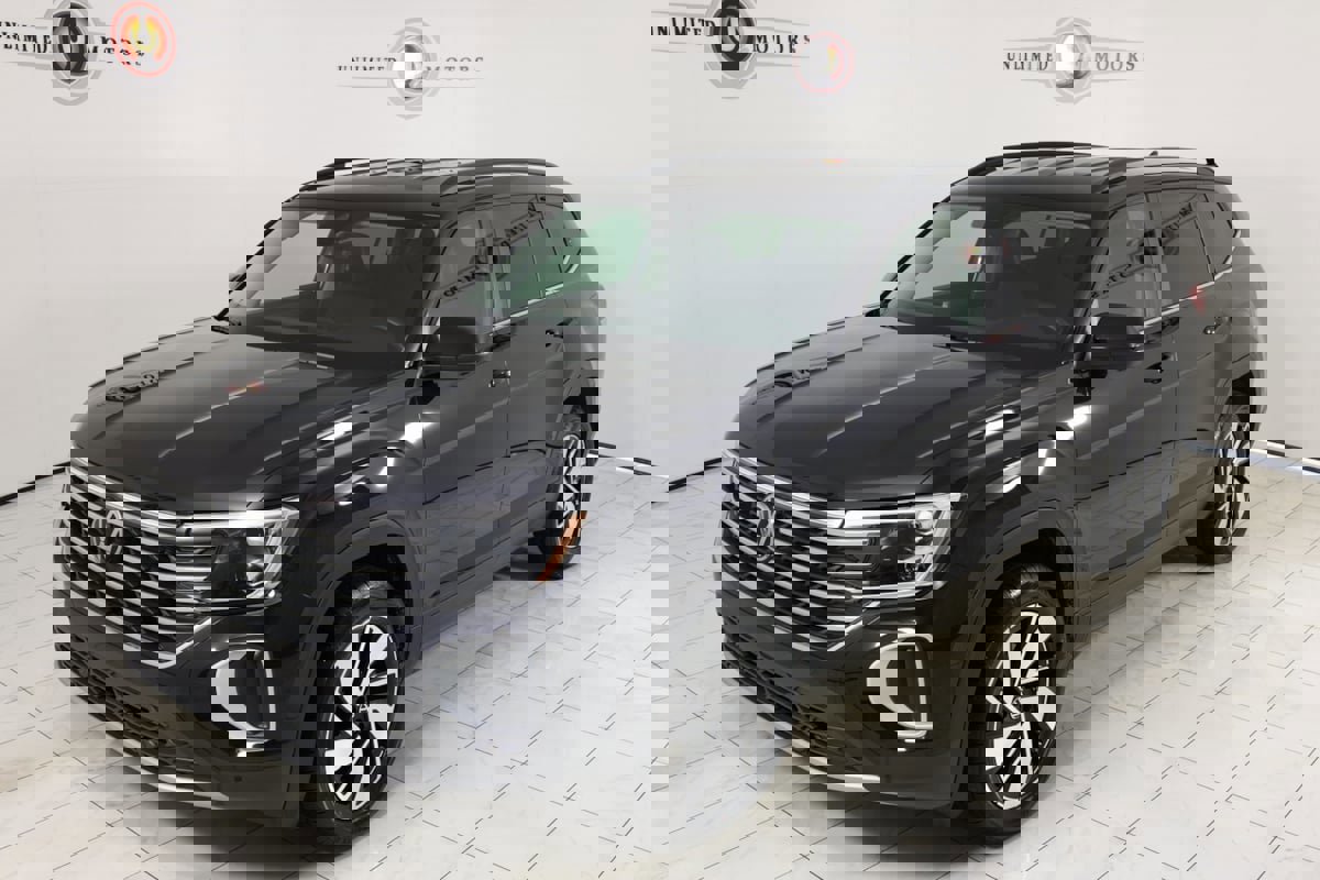 Used 2024 Volkswagen Atlas SE image 46