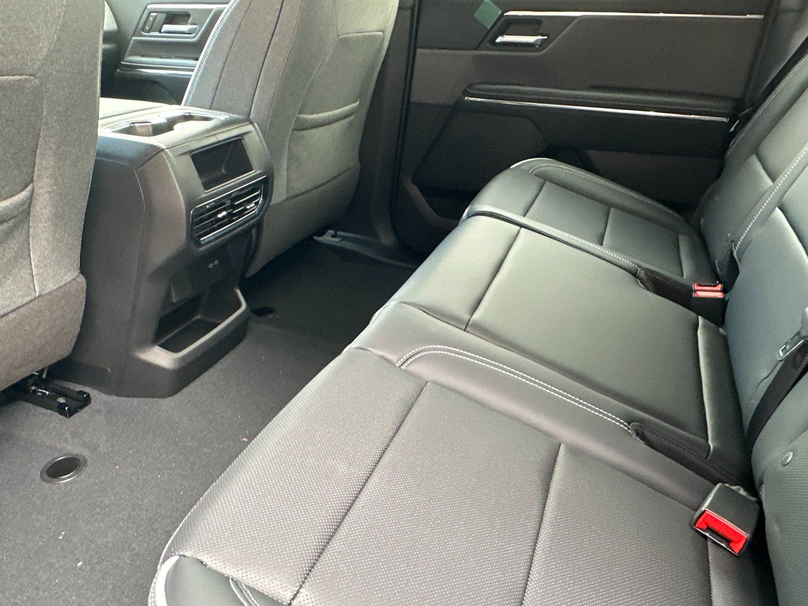 New 2026 GMC Sierra EV Elevation image 3