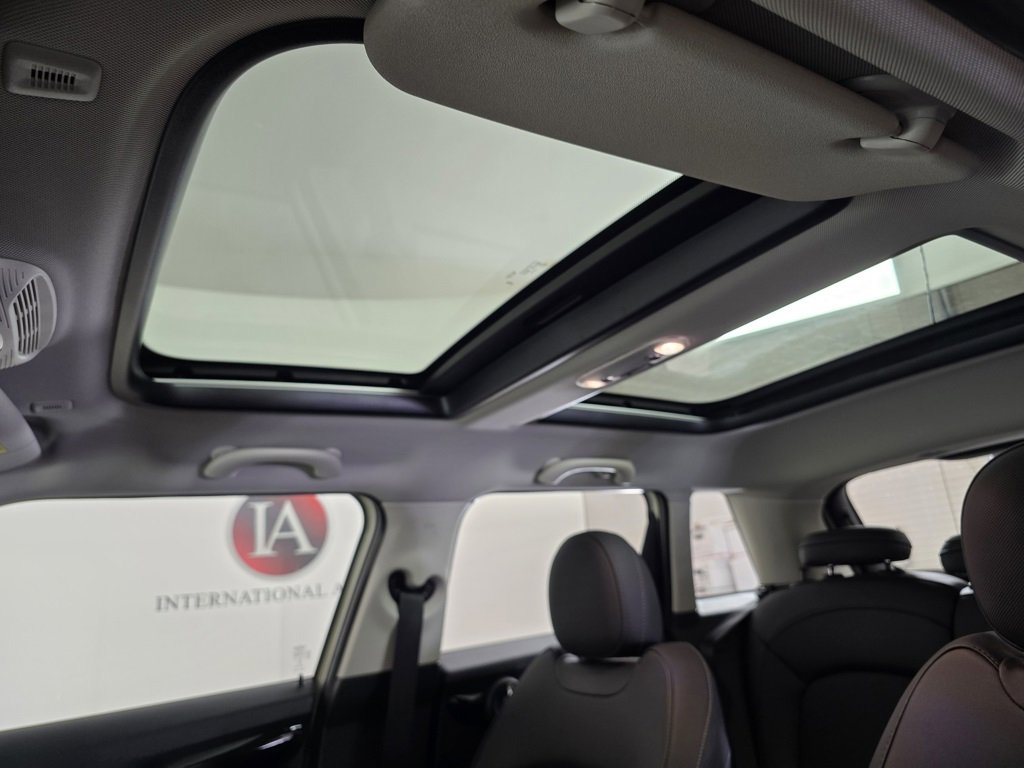 Certified 2023 MINI Cooper S image 17