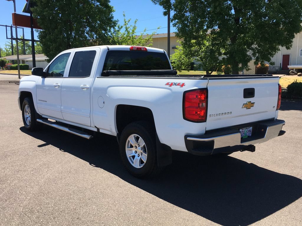 Used 2017 Chevrolet Silverado 1500 LT w/ All Star Edition AWD/4WD image 4