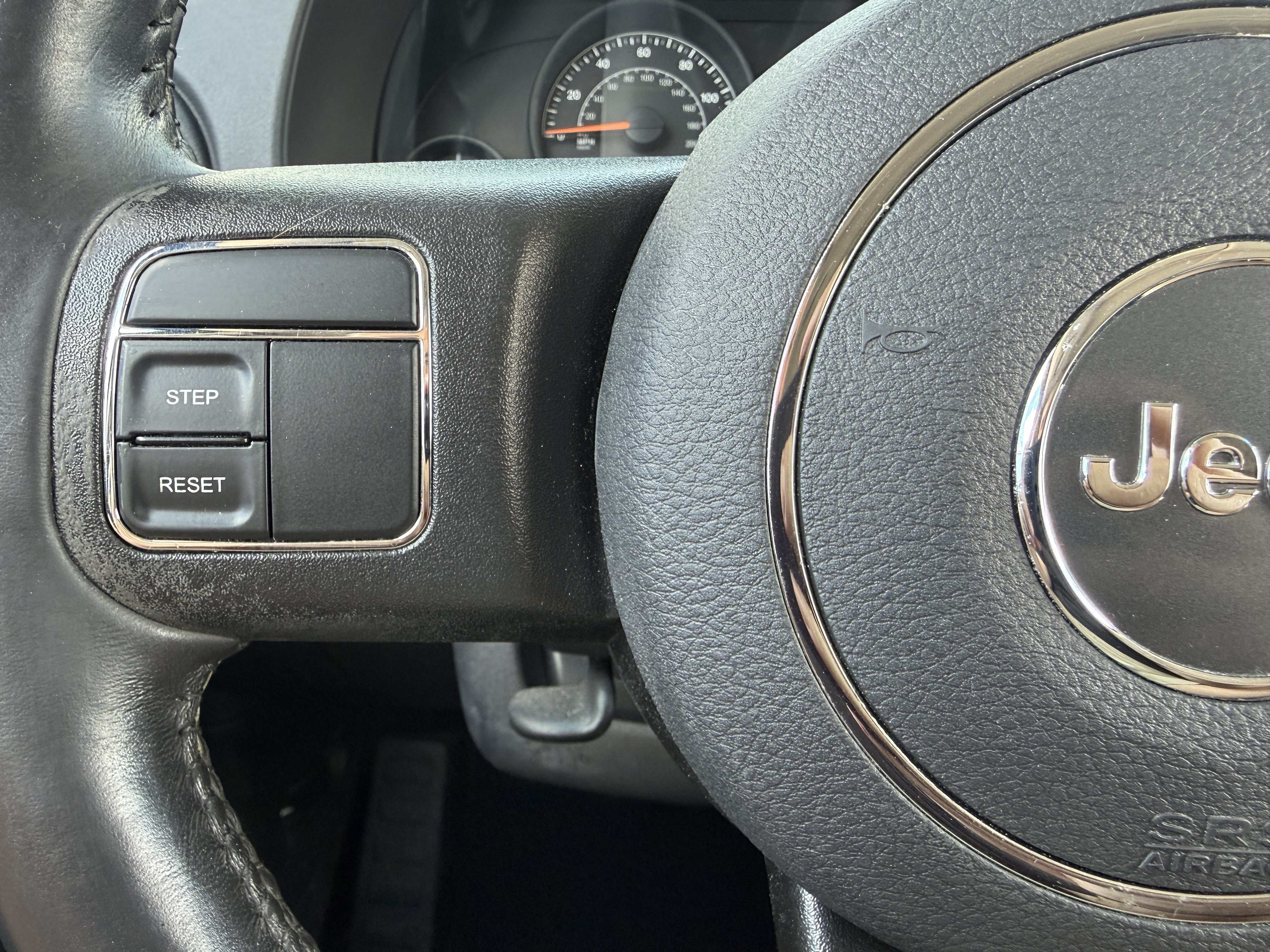 Used 2017 Jeep Patriot Latitude AWD/4WD image 24