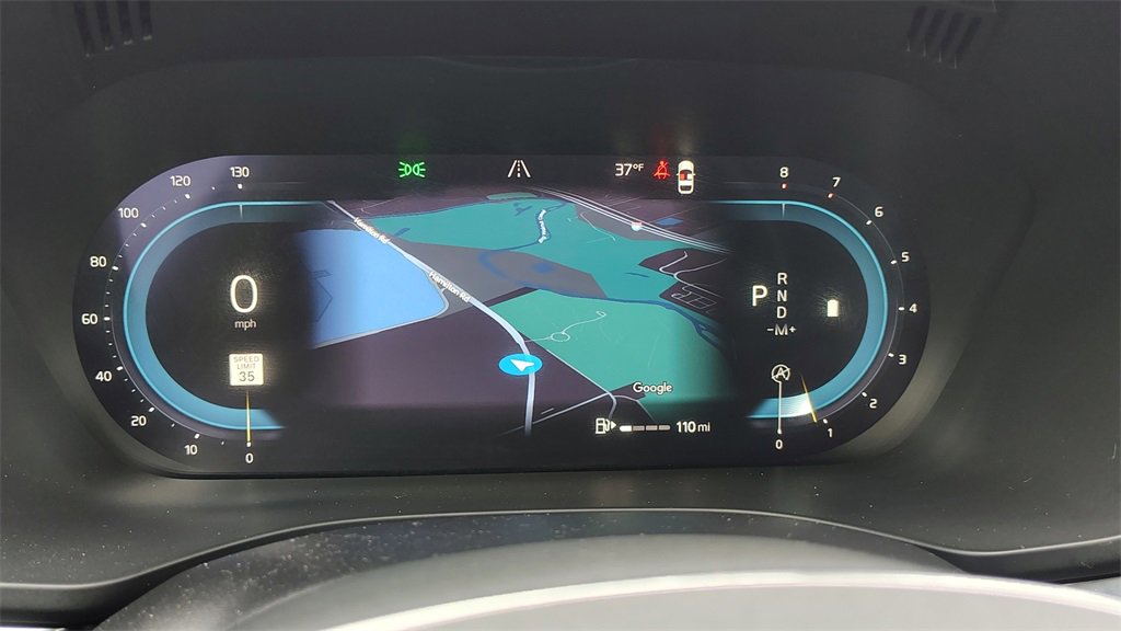 Certified 2025 Volvo XC60 B5 Plus image 13