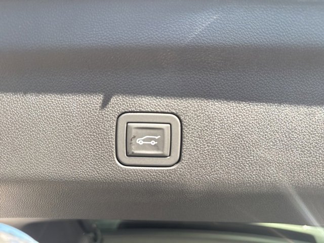 New 2026 GMC Yukon Denali w/ Denali Reserve Package image 37