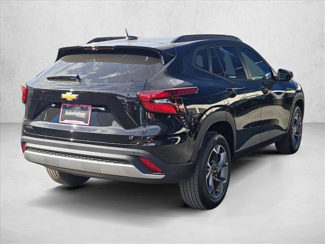 New 2026 Chevrolet Trax LT w/ Driver Confidence Package image 2