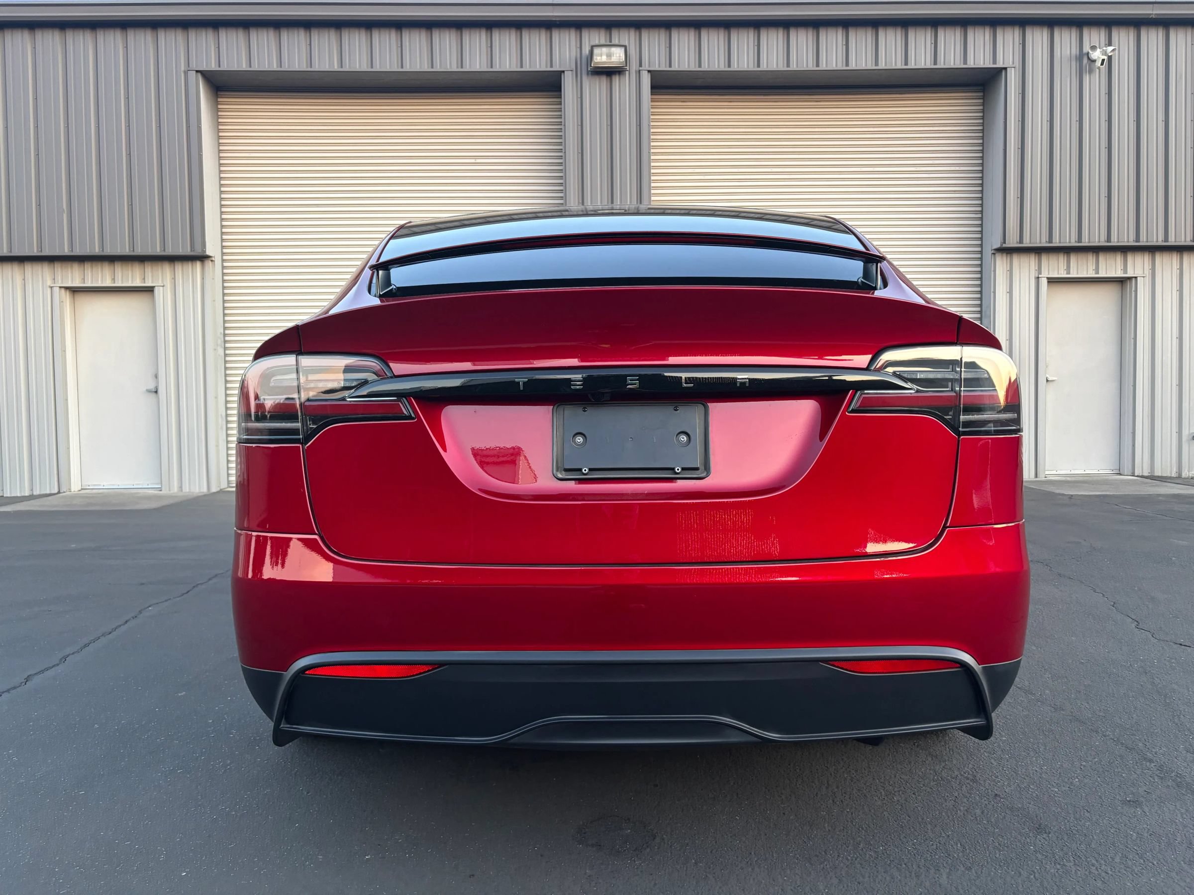 Used 2025 Tesla Model X AWD/4WD image 6