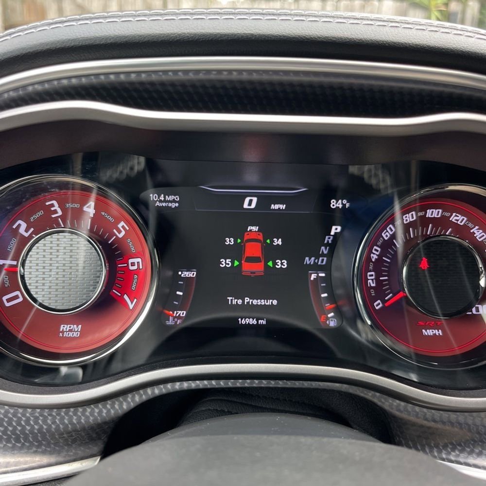 Used 2022 Dodge Challenger SRT Hellcat w/ Plus Package RWD image 8