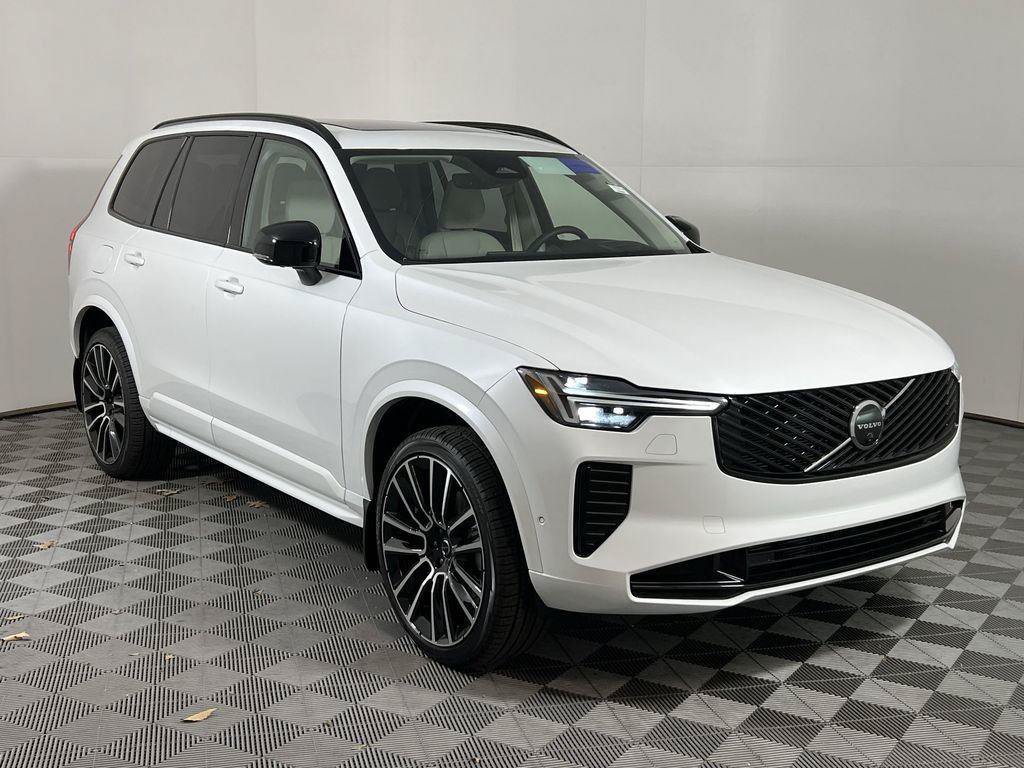 New 2026 Volvo XC90 B6 Ultra AWD/4WD image 2