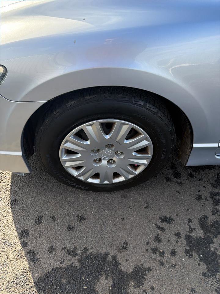 Used 2010 Honda Civic DX-VP image 3