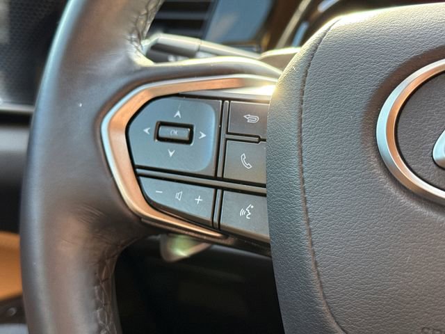 Used 2025 Lexus NX 250 FWD w/ Towing Package (2000 Lbs) image 27
