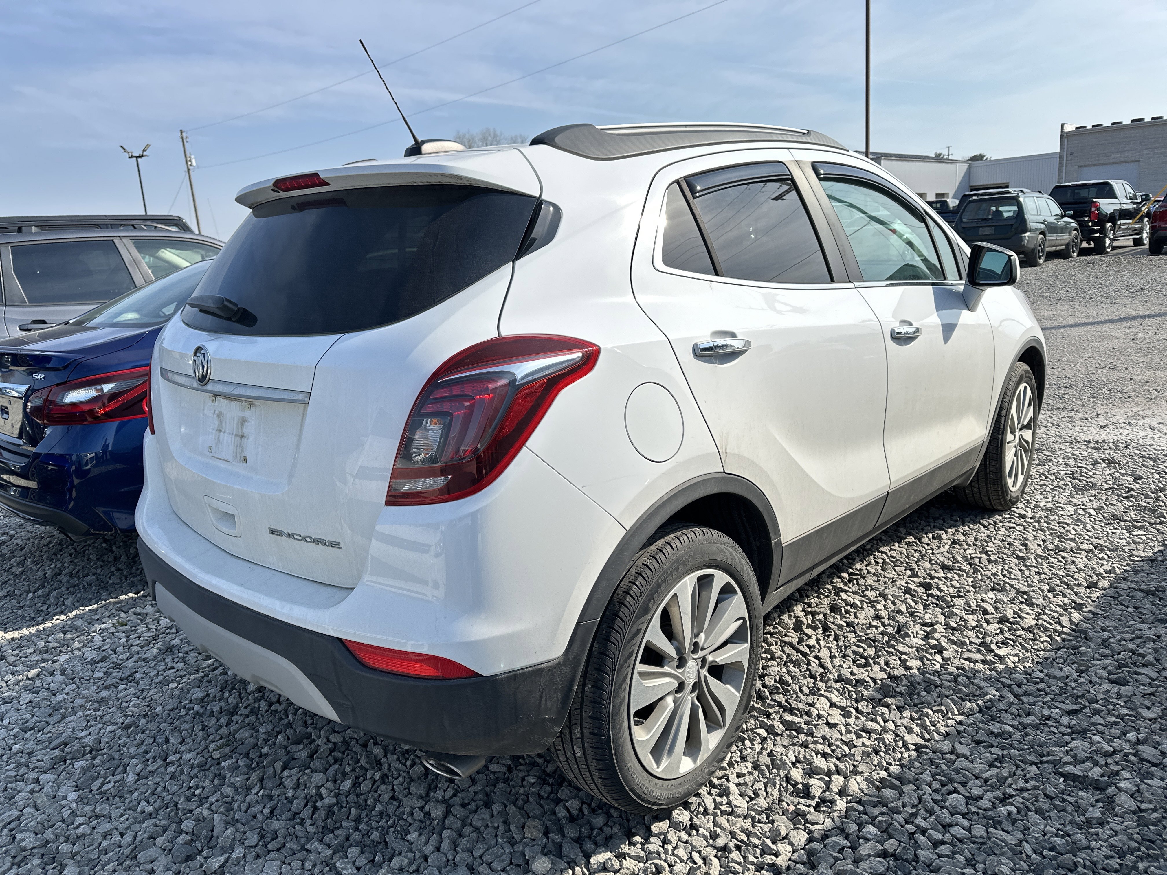 Used 2020 Buick Encore Preferred image 4