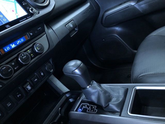 Certified 2022 Toyota Tacoma TRD Off-Road w/ TRD Premium Off Road Package AWD/4WD image 23