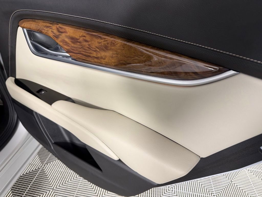 Used 2018 Cadillac XTS Luxury w/ Driver Awareness Package FWD image 29