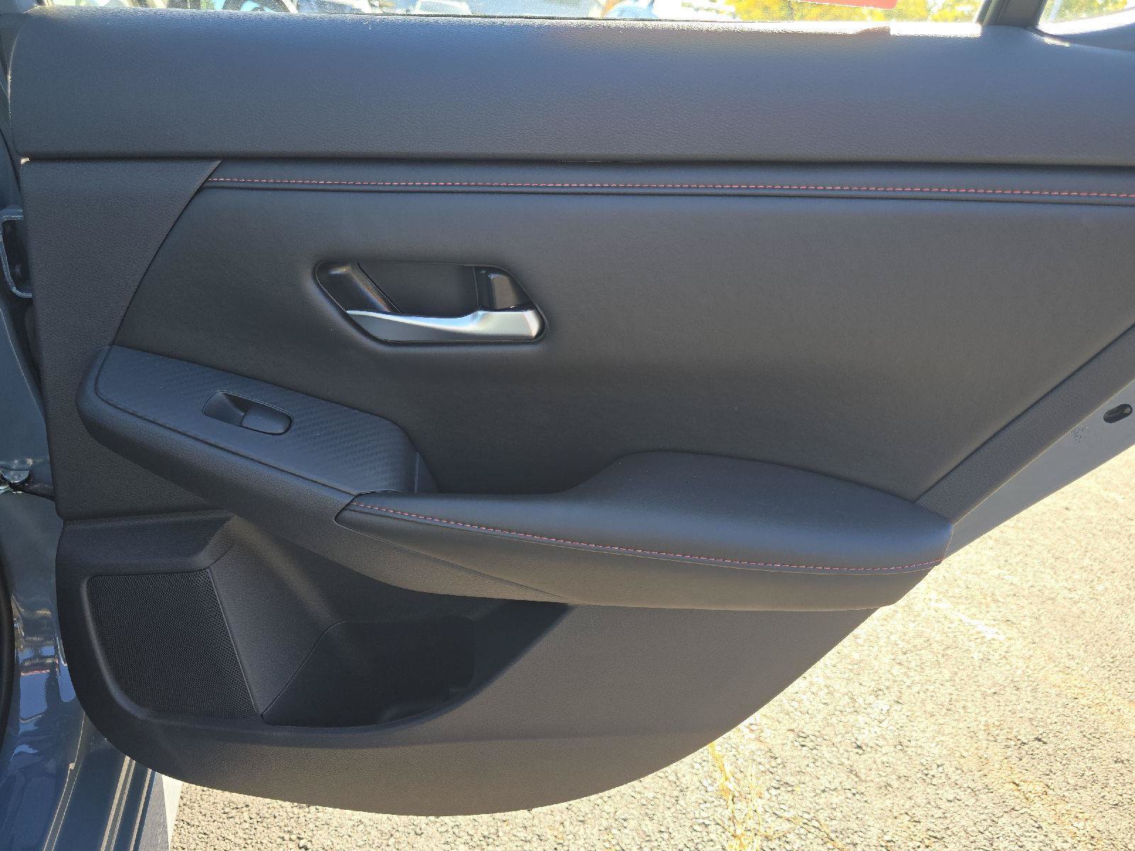 Certified 2025 Nissan Sentra SR w/ SR Premium Package FWD image 21