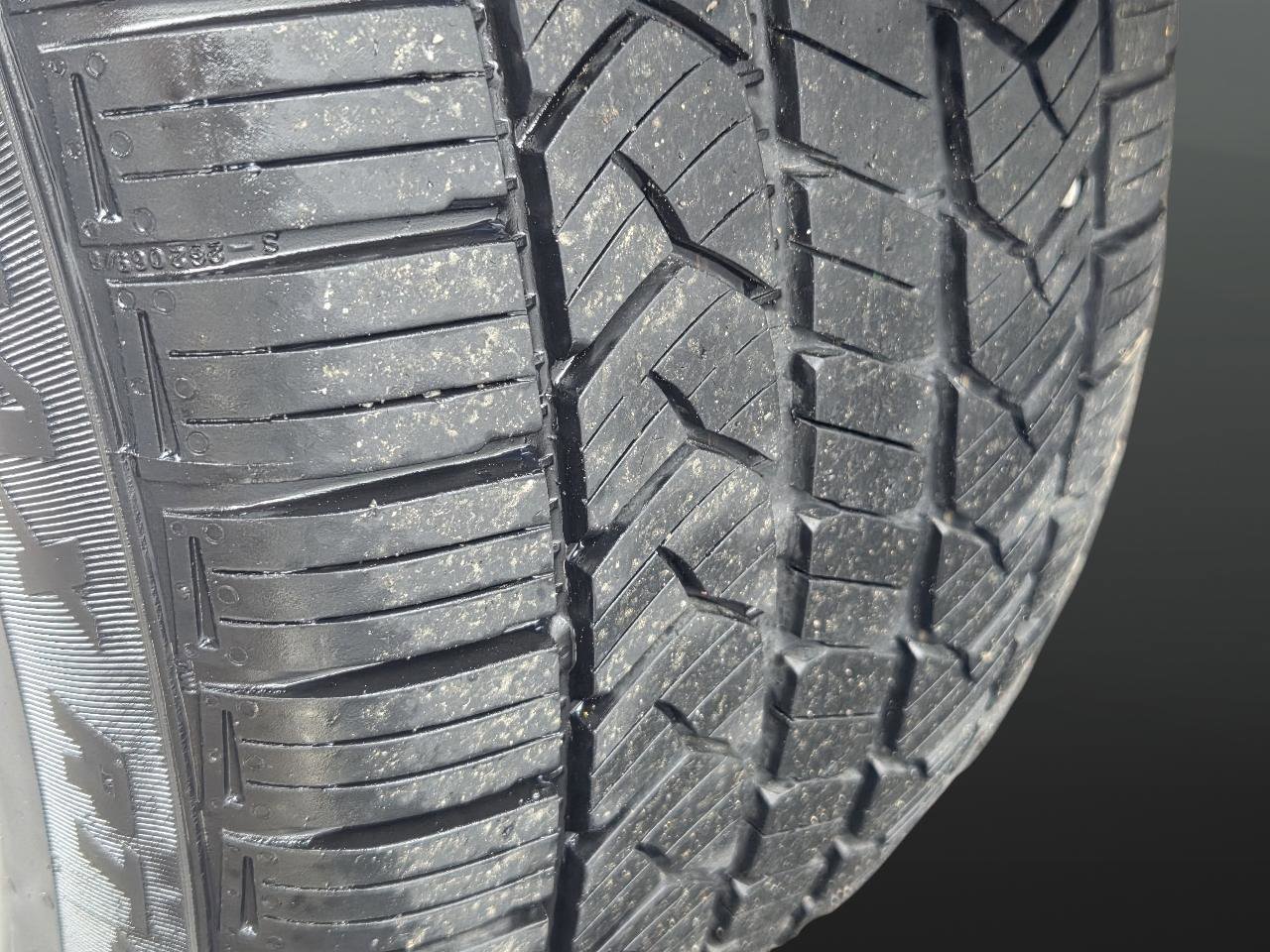 Used 2019 Lincoln MKC Reserve w/ MKC Climate Package image 38