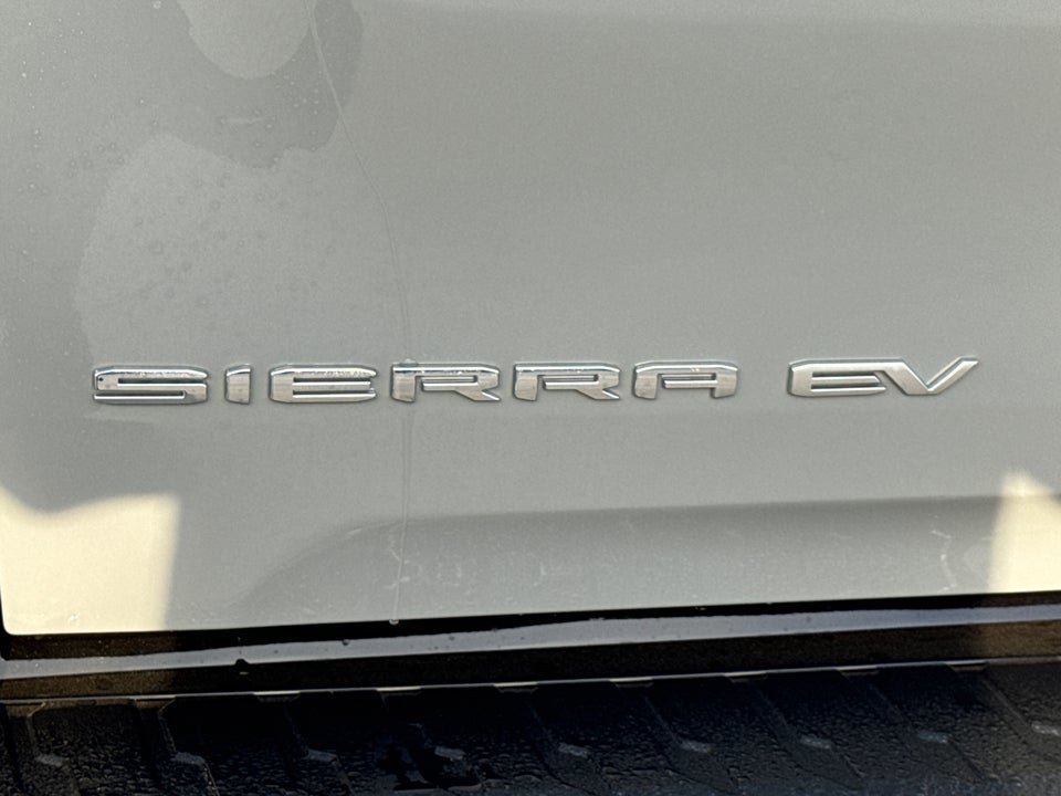 Used 2026 GMC Sierra EV Elevation AWD/4WD image 10