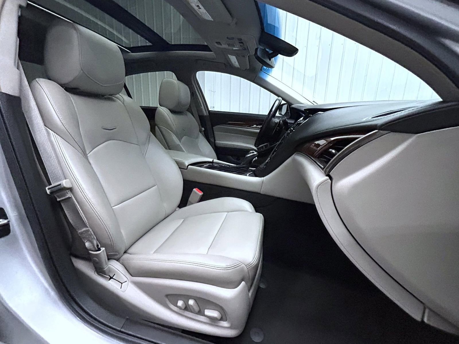 Used 2019 Cadillac CTS AWD Sedan image 15