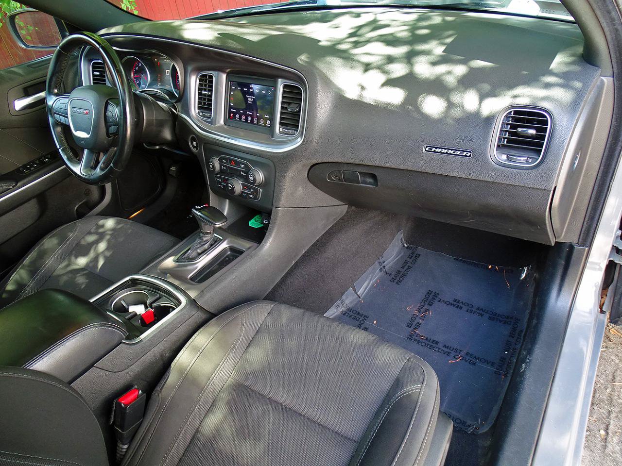 Used 2019 Dodge Charger SXT RWD image 43