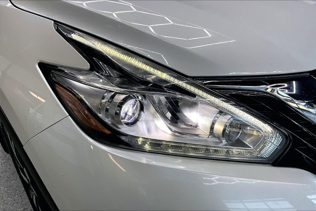 Used 2015 Nissan Murano Platinum w/ Platinum Technology Package AWD/4WD image 34