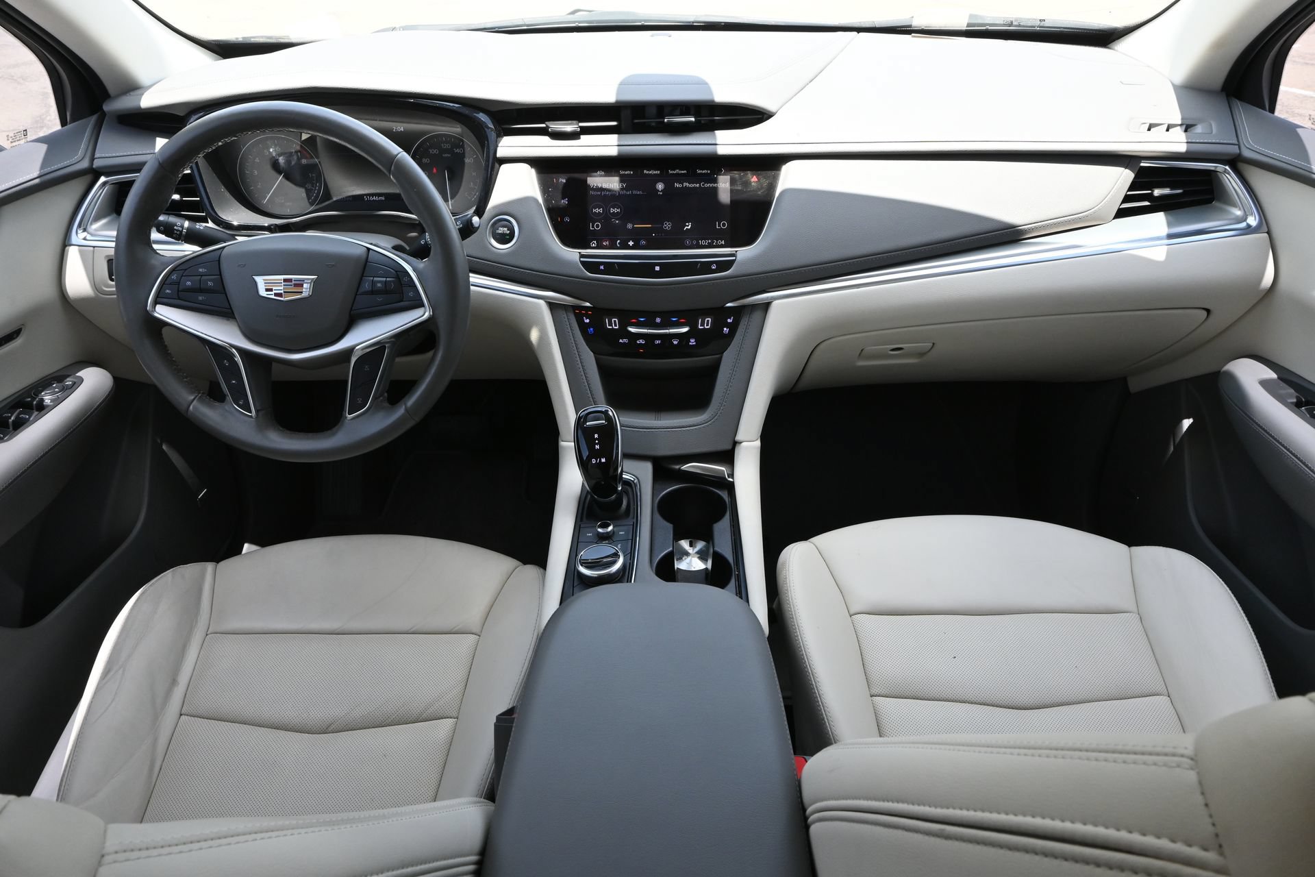 Certified 2021 Cadillac XT5 Premium Luxury FWD image 8