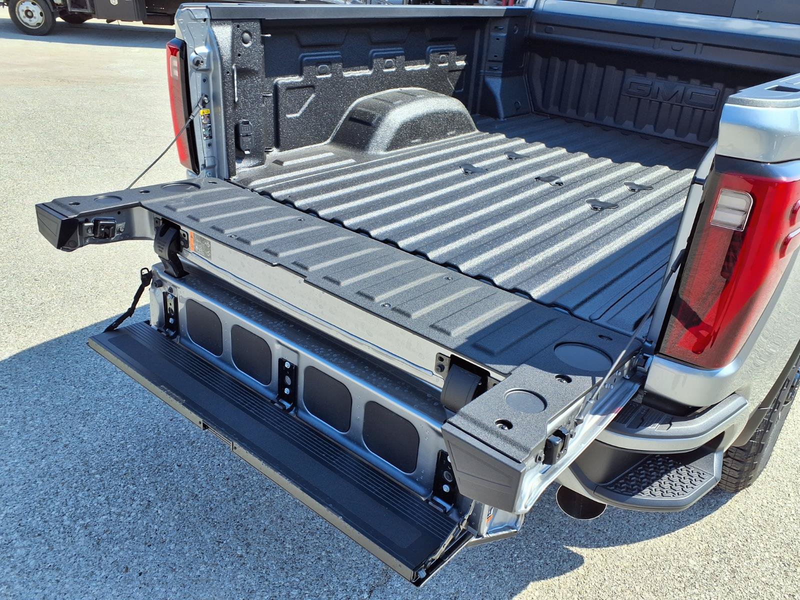 New 2026 GMC Sierra 2500 Denali Ultimate w/ Max Trailering Package AWD/4WD image 26