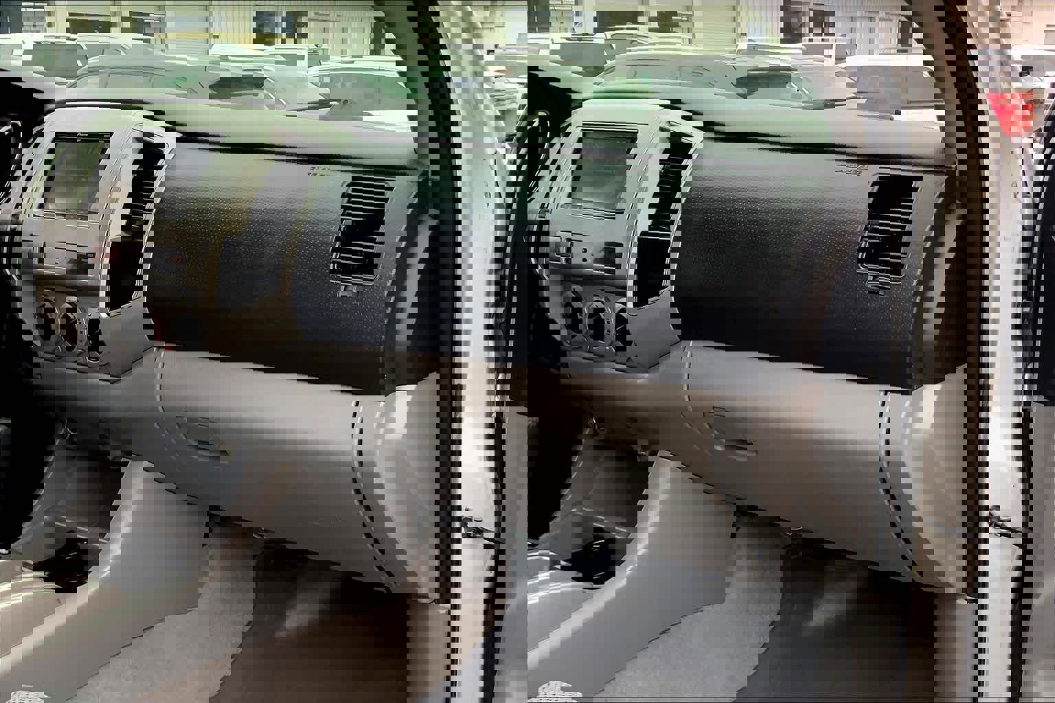 Used 2007 Toyota Tacoma PreRunner image 17