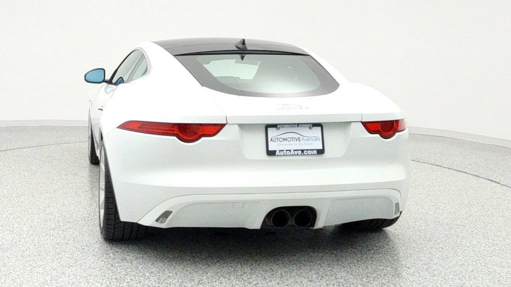 Used 2016 Jaguar F-TYPE S RWD image 6