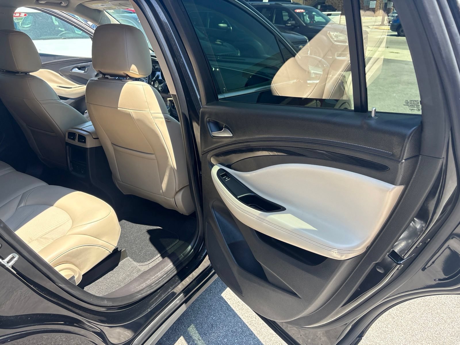Used 2017 Buick Envision Preferred FWD image 17